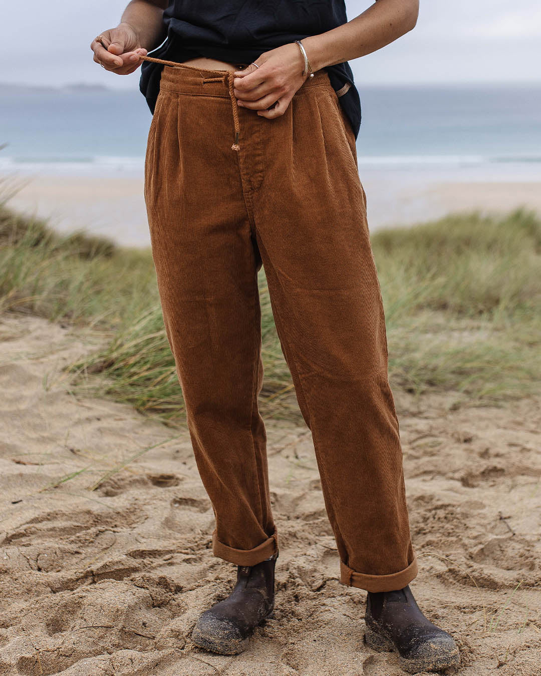Women's Corduroy Pants Slacks Retro Style, Loose Relaxed Fit Pants