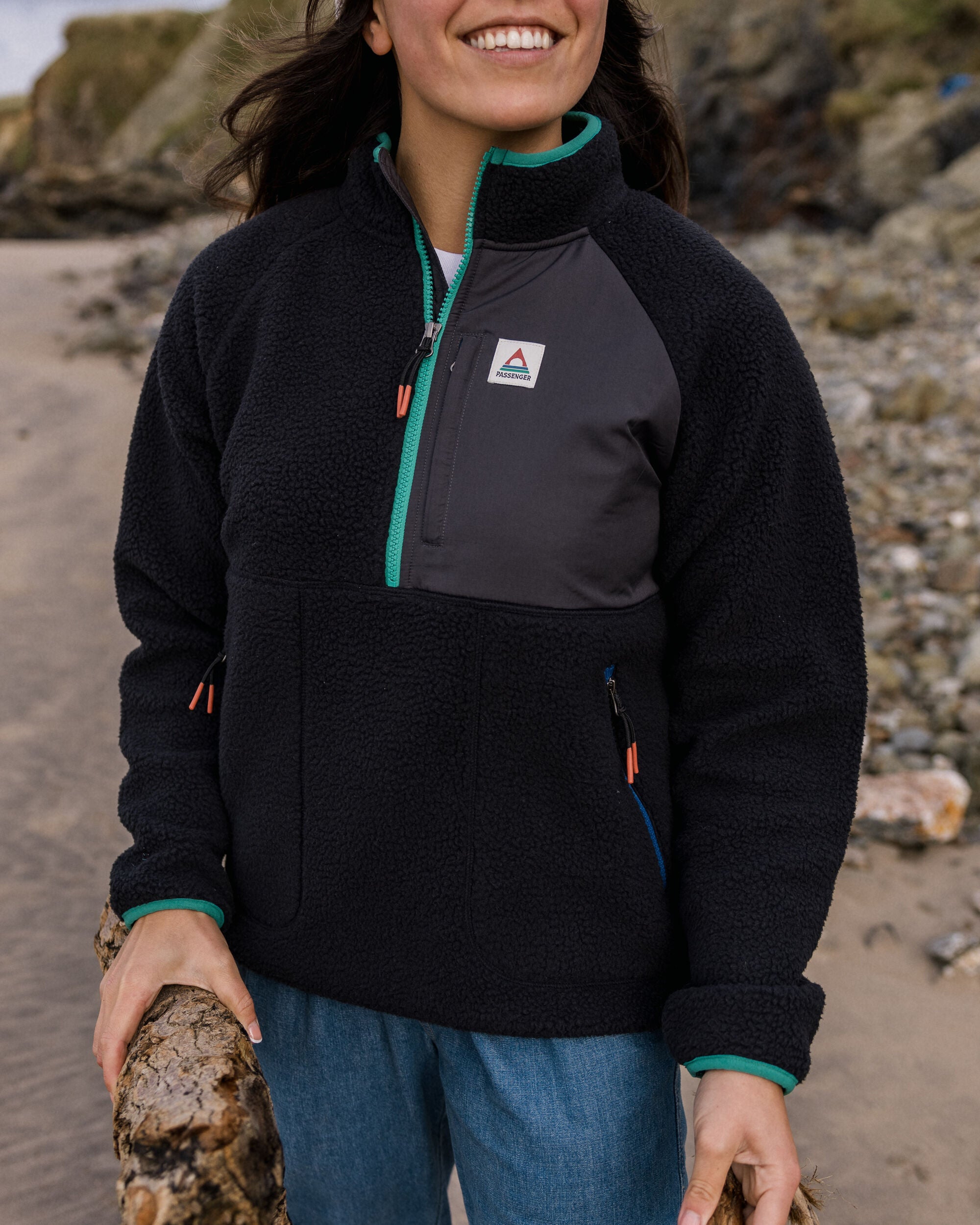 Home Recycled Sherpa Fleece Black Passenger