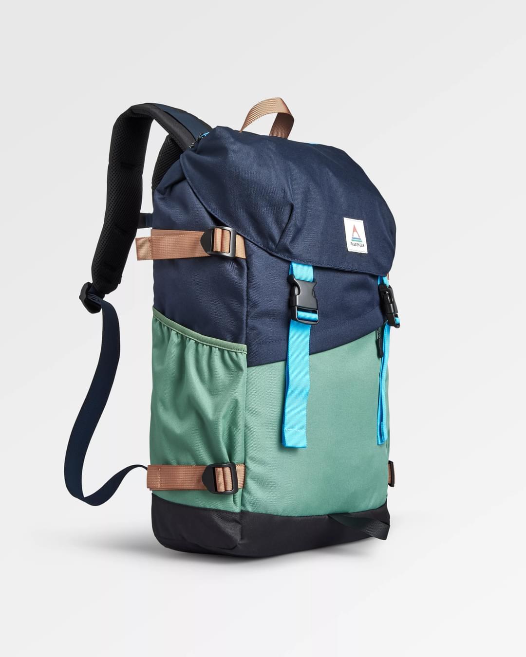 Boondocker Recycled 26L Backpack - Deep Navy/Laurel Green