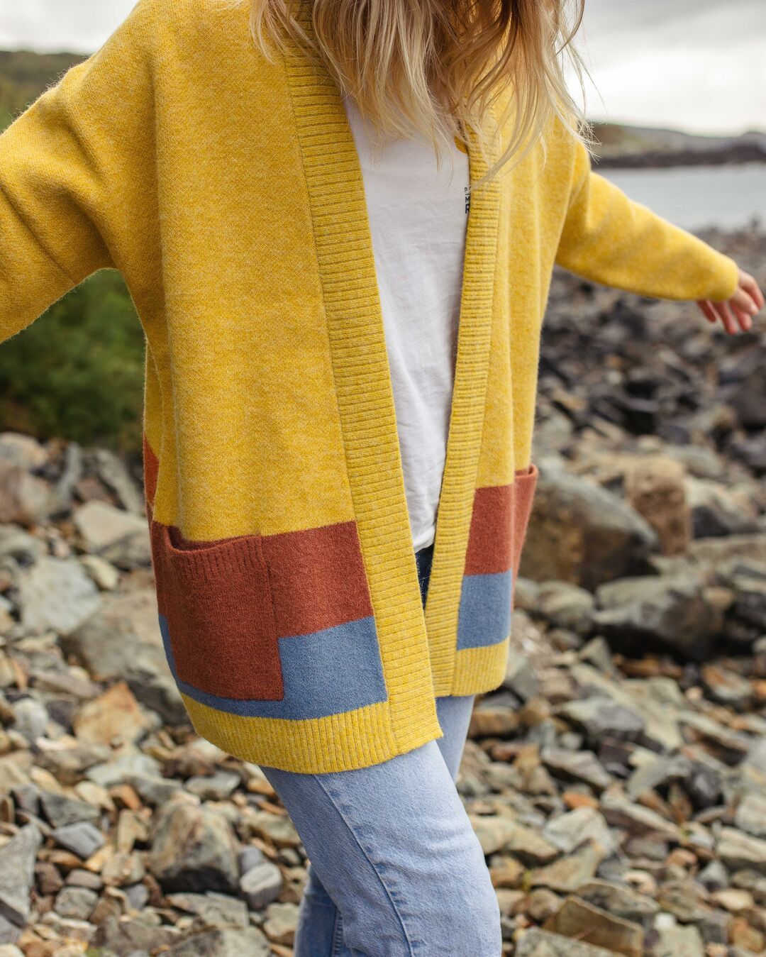 Vista Recycled Knitted Sweater Amber Gold Passenger