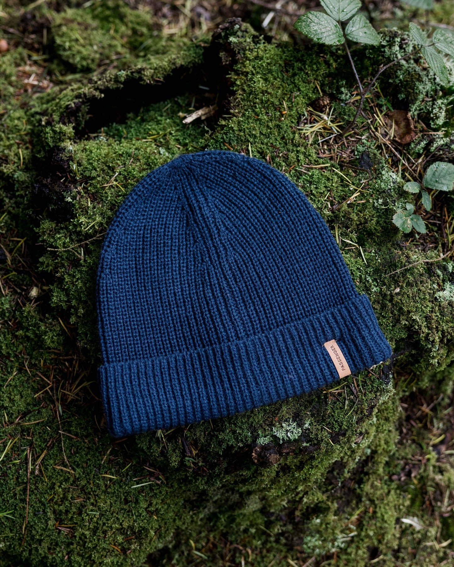 Compass Recycled Acrylic Beanie - Rich Navy