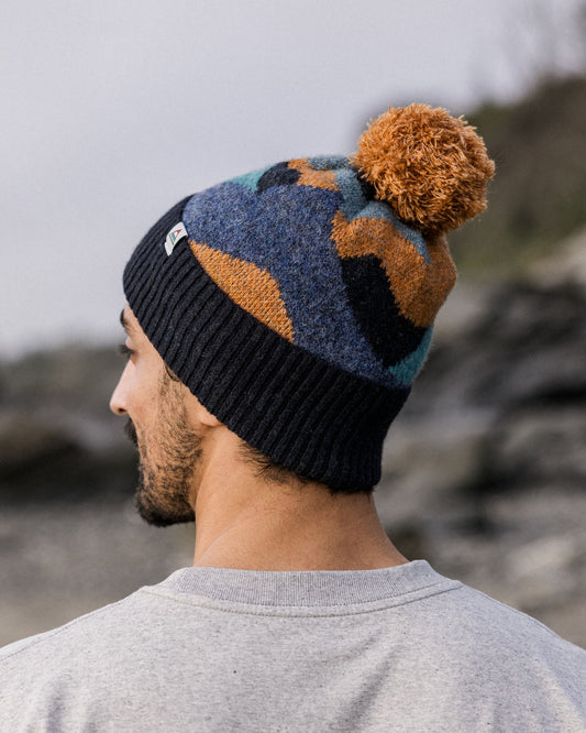 Male_Scenic Recycled Bobble Hat - Scenic Navy