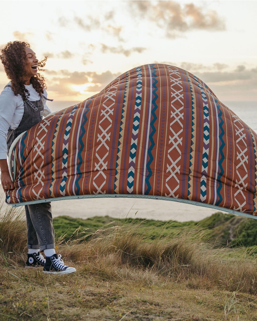 Womens_Nomadic Recycled Sherpa Blanket - Ginger Paddle Geo