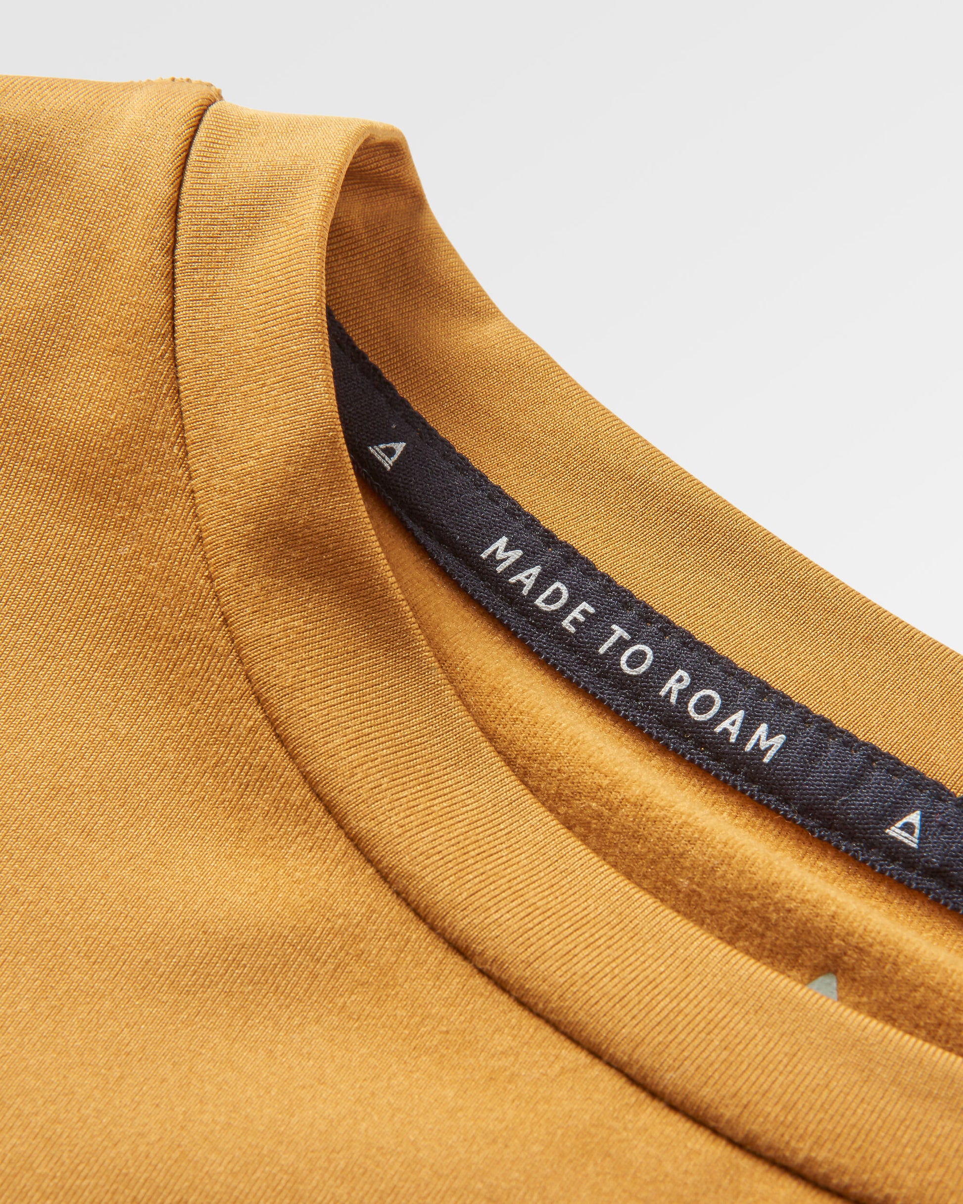 Align Active Recycled T-Shirt - Dusty Ochre