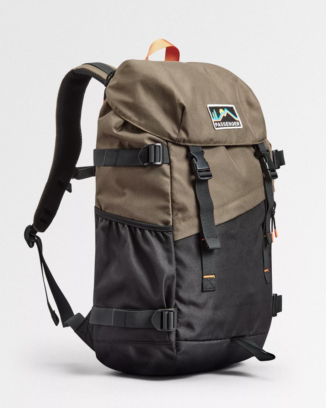 Boondocker Recycled 26L Backpack Black Khaki Green