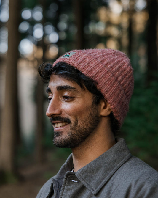 Male_Redwood Fleece Lined Recycled Beanie - Rose