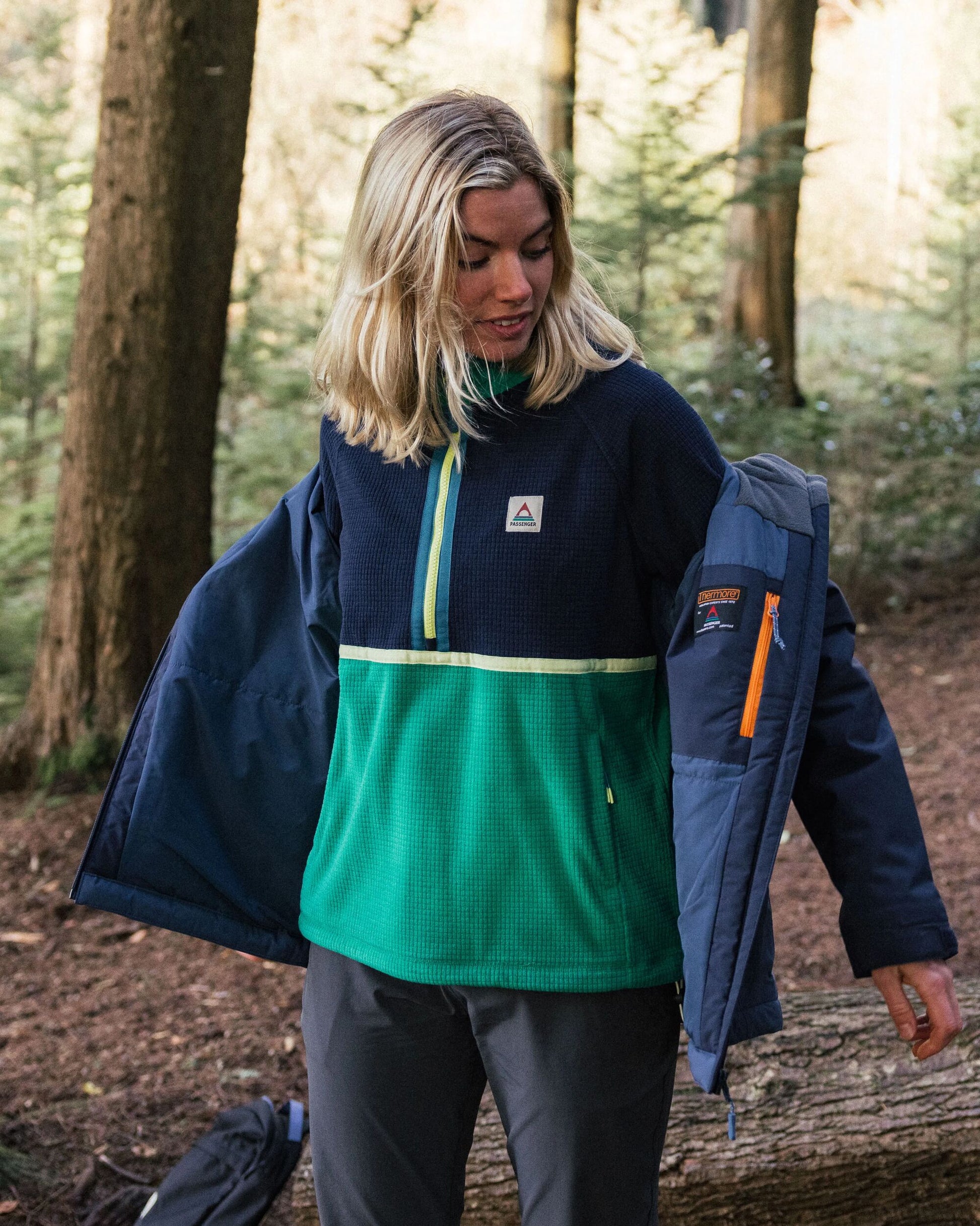 Off Trail Recycled Grid Polar Fleece - Rich Navy/Green Lake