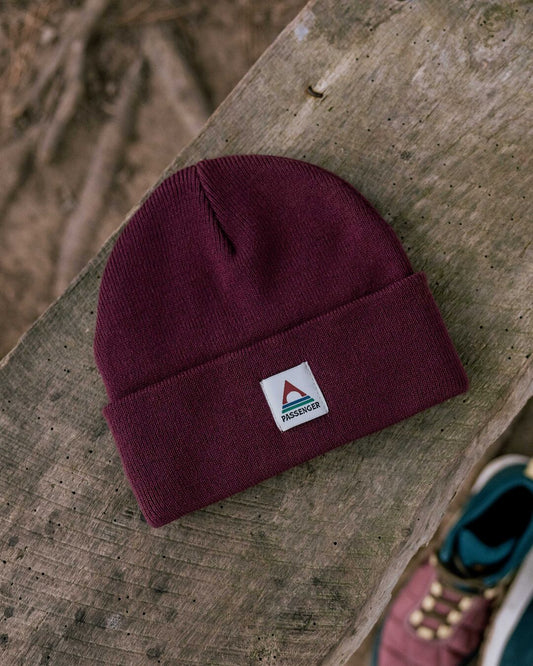 Core Recycled Low-Top Beanie - Wine