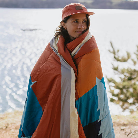 Womens_Nomadic Recycled Sherpa Blanket - Turquoise/ Rust