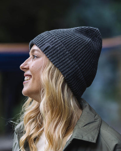 Womens_Compass Recycled Acrylic Beanie - Charcoal