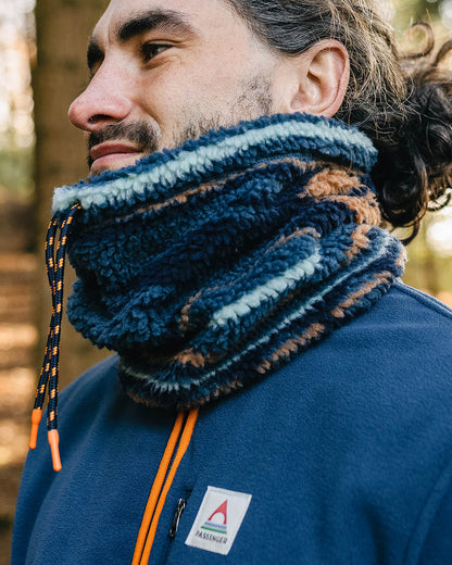 Male_Mulled Recycled Sherpa Fleece Snood - Blue Coral Geo Pattern