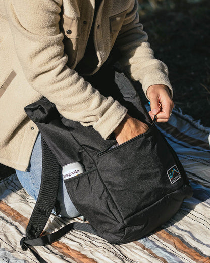 Backwoods Recycled Rolltop 32L - Black