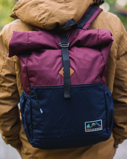 Backwoods Recycled Rolltop 32L - Navy/Burgundy