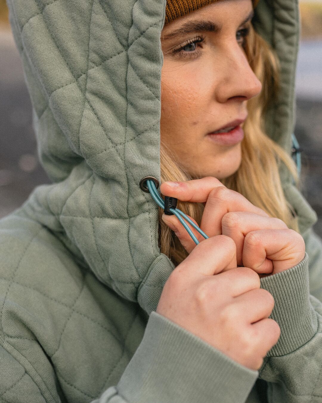 Clementine Recycled Quilted Popper Up Hoodie - Pistachio